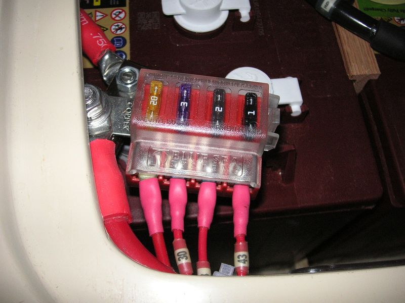 File:0625 House Fuse Block.jpg