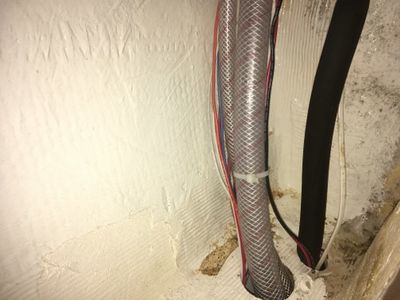 Wire Runs By Stbd Water Tank Fill 2 (500x375).jpg